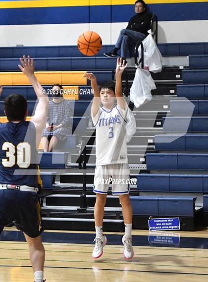 Thumbnail 2 in San Marino vs Alhambra  (San Gabriel Winter Classics Tournament) photogallery.
