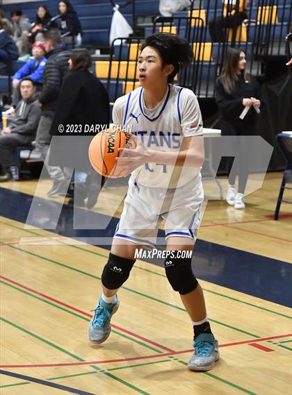 Thumbnail 2 in San Marino vs Alhambra  (San Gabriel Winter Classics Tournament) photogallery.