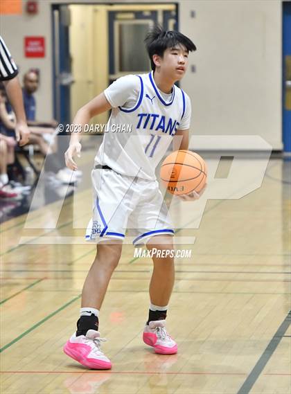Thumbnail 2 in San Marino vs Alhambra  (San Gabriel Winter Classics Tournament) photogallery.