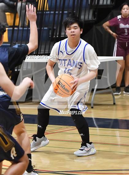 Thumbnail 3 in San Marino vs Alhambra  (San Gabriel Winter Classics Tournament) photogallery.
