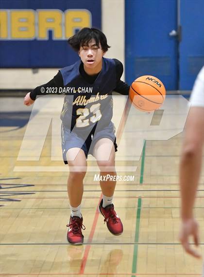 Thumbnail 2 in San Marino vs Alhambra  (San Gabriel Winter Classics Tournament) photogallery.
