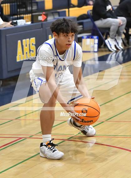 Thumbnail 2 in San Marino vs Alhambra  (San Gabriel Winter Classics Tournament) photogallery.