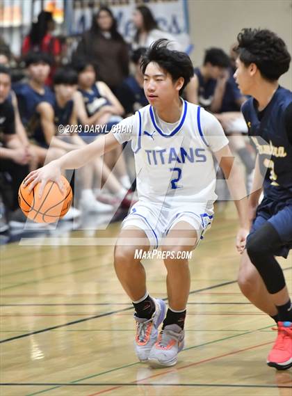 Thumbnail 2 in San Marino vs Alhambra  (San Gabriel Winter Classics Tournament) photogallery.