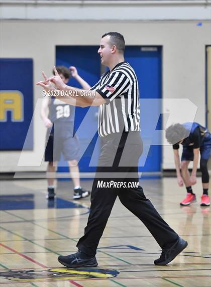 Thumbnail 2 in San Marino vs Alhambra  (San Gabriel Winter Classics Tournament) photogallery.