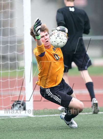 Thumbnail 1 in Huntington Beach @ Notre Dame (CIF SS Playoffs) photogallery.