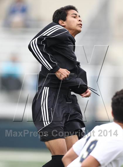Thumbnail 3 in Huntington Beach @ Notre Dame (CIF SS Playoffs) photogallery.
