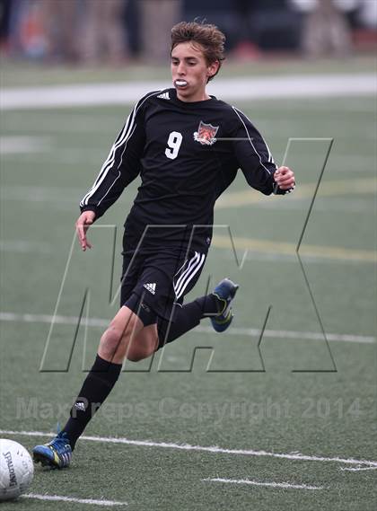 Thumbnail 1 in Huntington Beach @ Notre Dame (CIF SS Playoffs) photogallery.