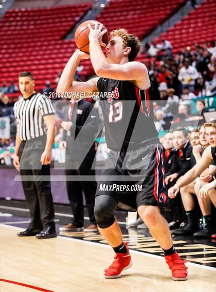 Thumbnail 2 in El Camino vs. Santa Fe Christian (CIF SDS D1 Final) photogallery.