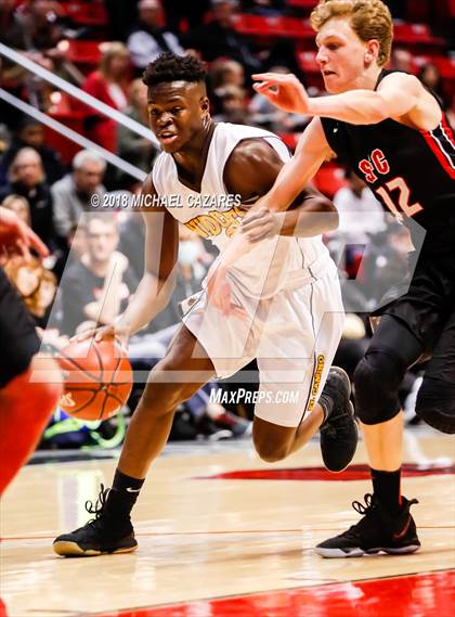 Thumbnail 1 in El Camino vs. Santa Fe Christian (CIF SDS D1 Final) photogallery.