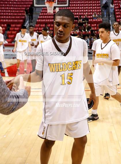 Thumbnail 1 in El Camino vs. Santa Fe Christian (CIF SDS D1 Final) photogallery.
