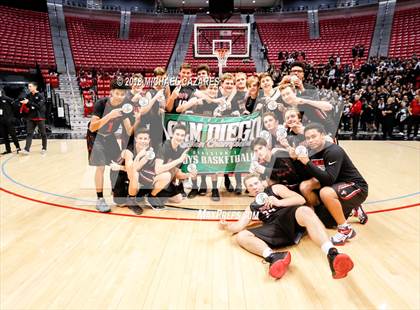 Thumbnail 2 in El Camino vs. Santa Fe Christian (CIF SDS D1 Final) photogallery.