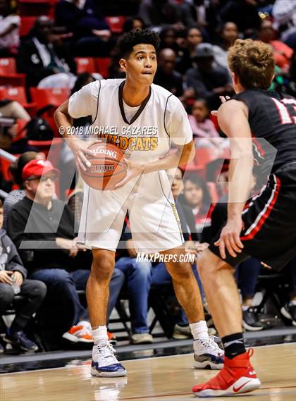 Thumbnail 3 in El Camino vs. Santa Fe Christian (CIF SDS D1 Final) photogallery.