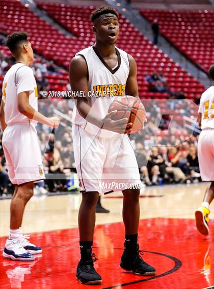 Thumbnail 3 in El Camino vs. Santa Fe Christian (CIF SDS D1 Final) photogallery.