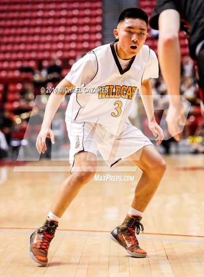Thumbnail 2 in El Camino vs. Santa Fe Christian (CIF SDS D1 Final) photogallery.