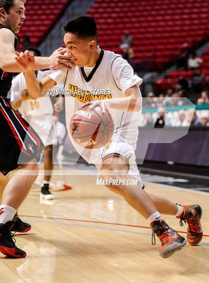 Thumbnail 1 in El Camino vs. Santa Fe Christian (CIF SDS D1 Final) photogallery.