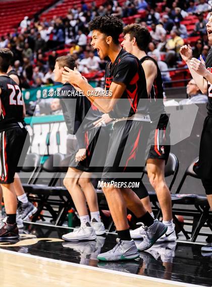 Thumbnail 3 in El Camino vs. Santa Fe Christian (CIF SDS D1 Final) photogallery.