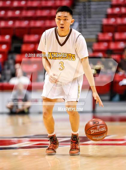Thumbnail 3 in El Camino vs. Santa Fe Christian (CIF SDS D1 Final) photogallery.