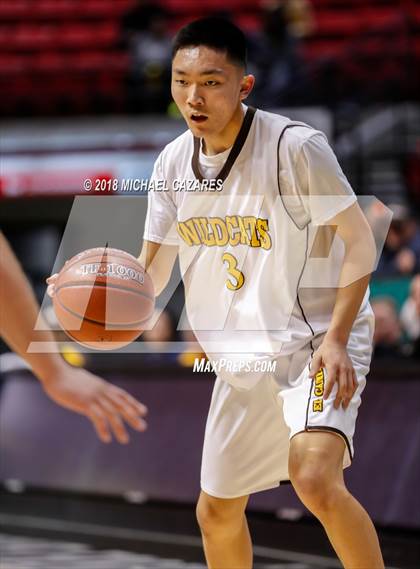 Thumbnail 1 in El Camino vs. Santa Fe Christian (CIF SDS D1 Final) photogallery.