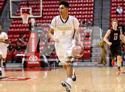 Thumbnail 2 in El Camino vs. Santa Fe Christian (CIF SDS D1 Final) photogallery.