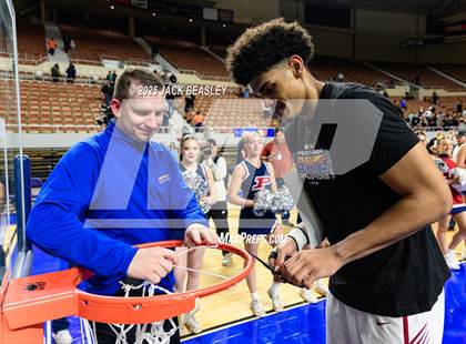 Thumbnail 1 in Perry vs Sunnyslope (AIA Open Final Awards) photogallery.