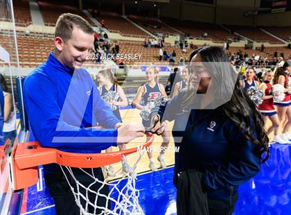 Thumbnail 2 in Perry vs Sunnyslope (AIA Open Final Awards) photogallery.