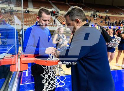 Thumbnail 2 in Perry vs Sunnyslope (AIA Open Final Awards) photogallery.