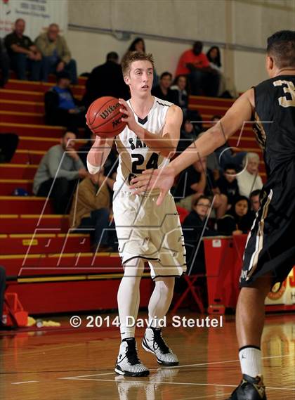 Thumbnail 1 in Archbishop Mitty vs. St. Francis (Father Barry Christmas Classic) photogallery.