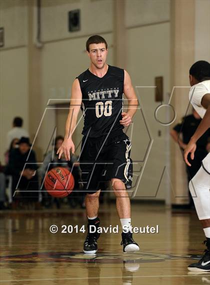 Thumbnail 3 in Archbishop Mitty vs. St. Francis (Father Barry Christmas Classic) photogallery.