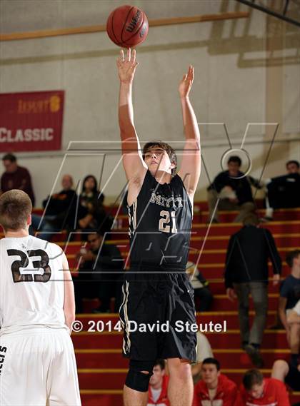 Thumbnail 3 in Archbishop Mitty vs. St. Francis (Father Barry Christmas Classic) photogallery.