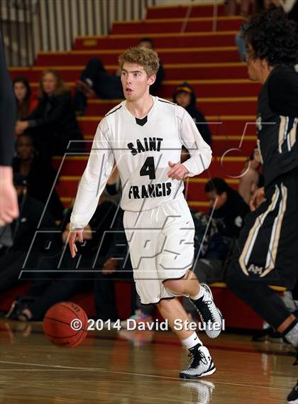 Thumbnail 3 in Archbishop Mitty vs. St. Francis (Father Barry Christmas Classic) photogallery.