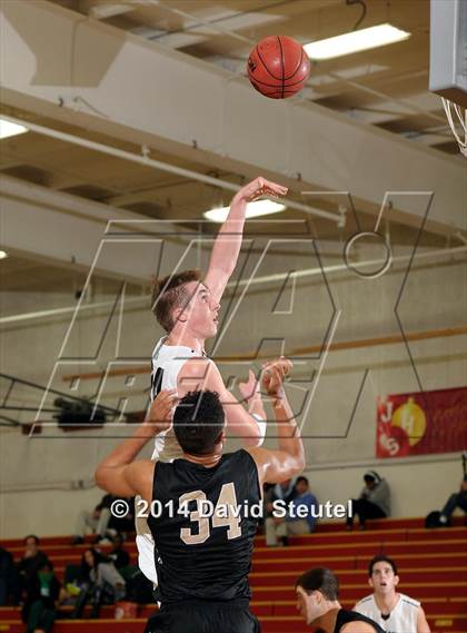 Thumbnail 1 in Archbishop Mitty vs. St. Francis (Father Barry Christmas Classic) photogallery.