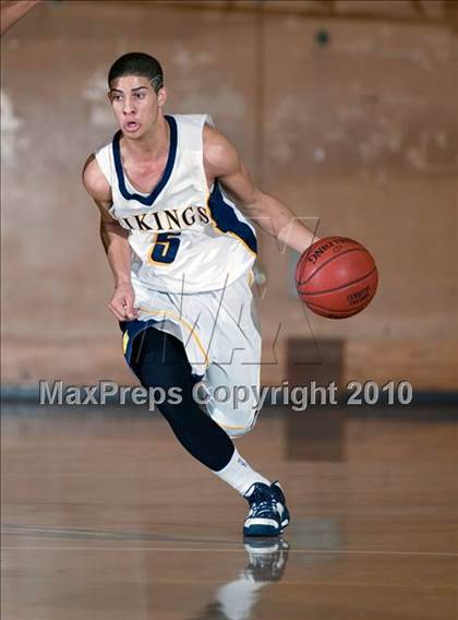 Thumbnail 1 in Campbell Hall vs. Newark Memorial (California Classic) photogallery.