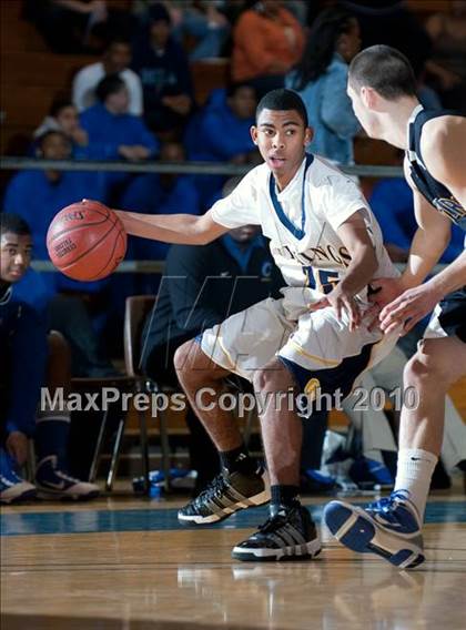 Thumbnail 3 in Campbell Hall vs. Newark Memorial (California Classic) photogallery.