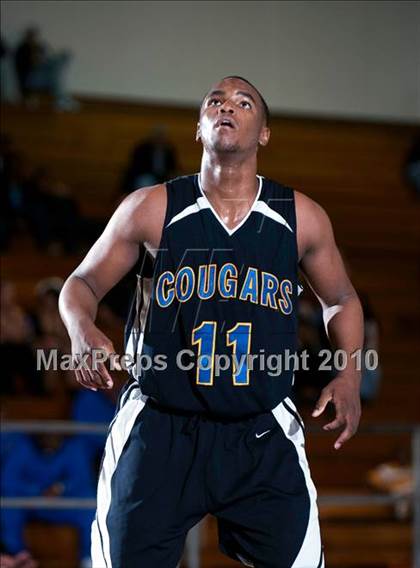 Thumbnail 3 in Campbell Hall vs. Newark Memorial (California Classic) photogallery.