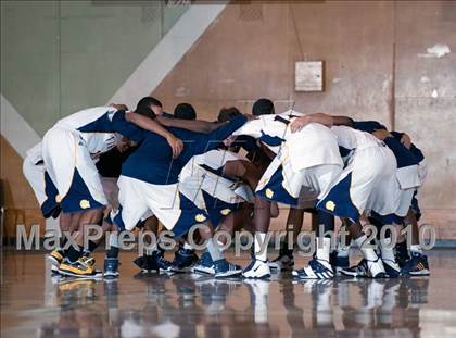 Thumbnail 2 in Campbell Hall vs. Newark Memorial (California Classic) photogallery.