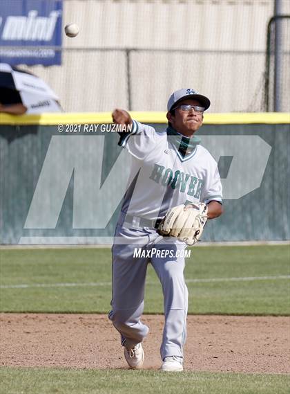 Thumbnail 1 in Hoover @ Fresno photogallery.