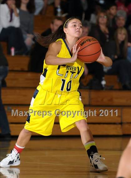 Thumbnail 3 in River City vs. Wheatland (Lincoln Invitational) photogallery.