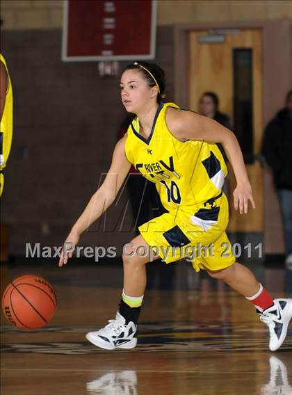 Thumbnail 1 in River City vs. Wheatland (Lincoln Invitational) photogallery.