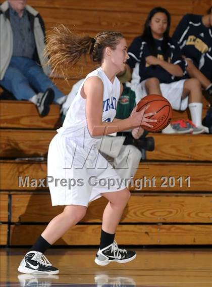 Thumbnail 3 in River City vs. Wheatland (Lincoln Invitational) photogallery.