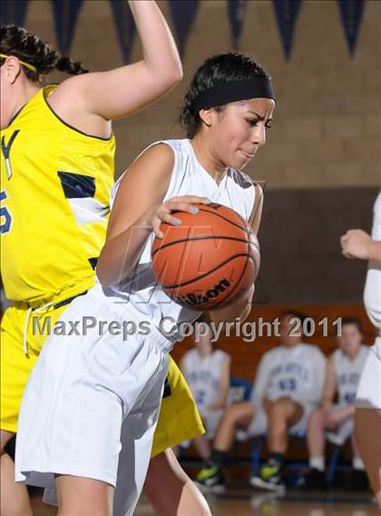 Thumbnail 1 in River City vs. Wheatland (Lincoln Invitational) photogallery.