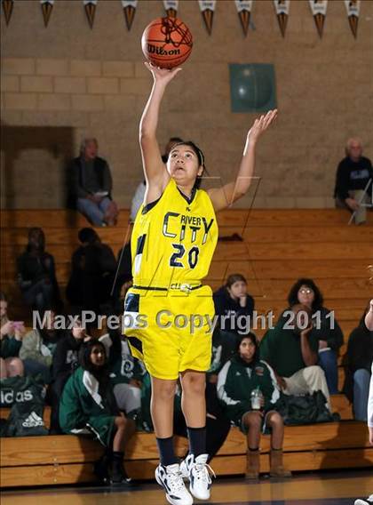 Thumbnail 3 in River City vs. Wheatland (Lincoln Invitational) photogallery.