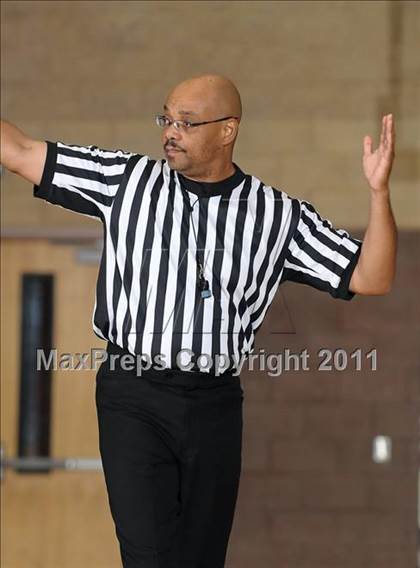 Thumbnail 2 in River City vs. Wheatland (Lincoln Invitational) photogallery.