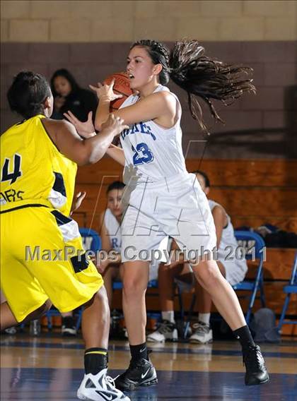 Thumbnail 2 in River City vs. Wheatland (Lincoln Invitational) photogallery.