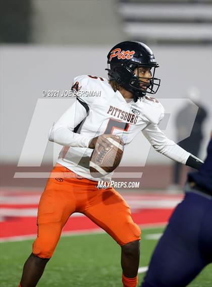 Thumbnail 3 in Pittsburg @ Liberty (CIF D1-A Northern Regional Final) photogallery.