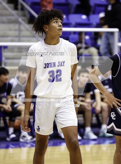 Thumbnail 3 in Central Catholic @ Jay photogallery.