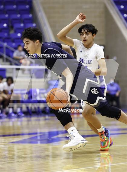 Thumbnail 1 in Central Catholic @ Jay photogallery.