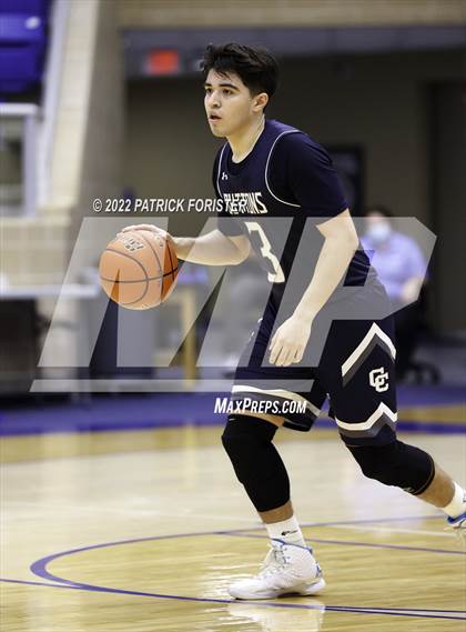 Thumbnail 2 in Central Catholic @ Jay photogallery.