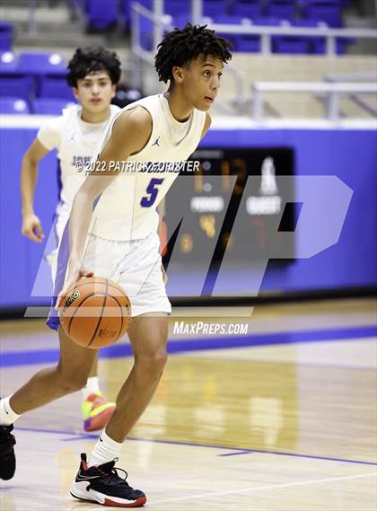 Thumbnail 3 in Central Catholic @ Jay photogallery.