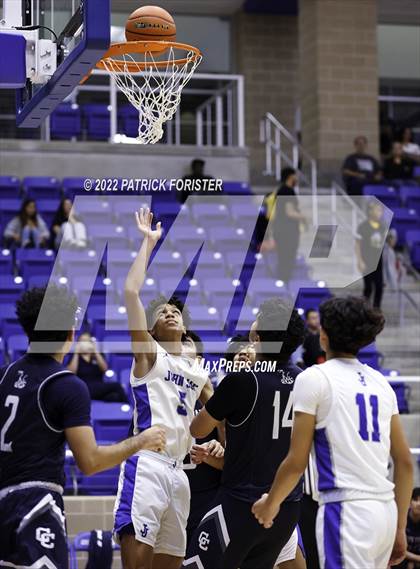 Thumbnail 1 in Central Catholic @ Jay photogallery.