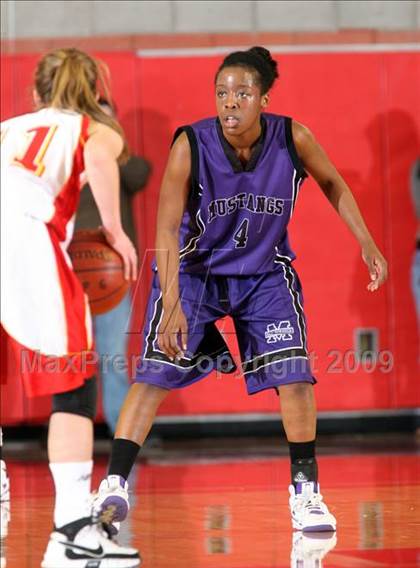 Thumbnail 1 in Marlborough vs. Woodbridge (CIF SS D3-AA Final) photogallery.